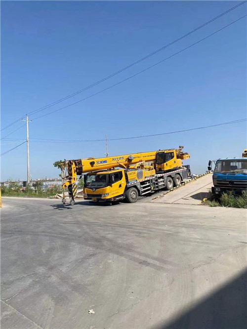 荔湾区吊车作业时，可能会产生哪些额外收费项目？